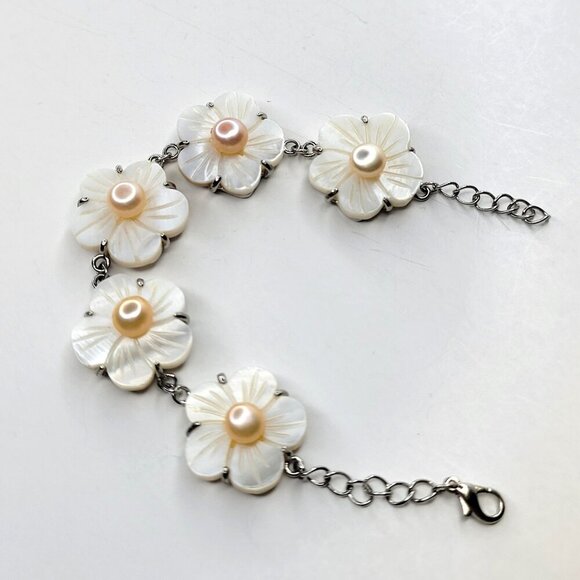 Genuine Pearl Bracelet with Mother of Pearl Petals and Peach Pearl Bracelet - Picture 1 of 9